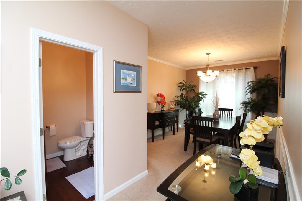 2402 Bancroft Way Buford, GA 30519 - Photo 15 of 36