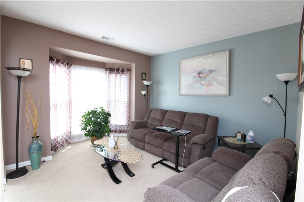 2402 Bancroft Way Buford, GA 30519 - Photo 18 of 36