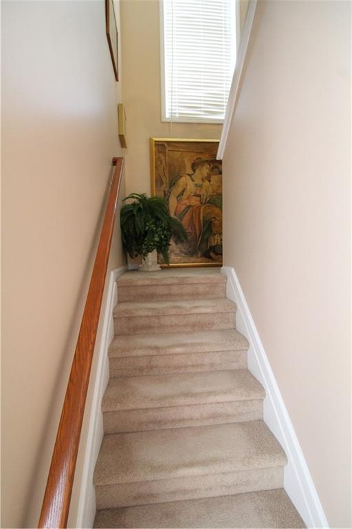 2402 Bancroft Way Buford, GA 30519 - Photo 22 of 36