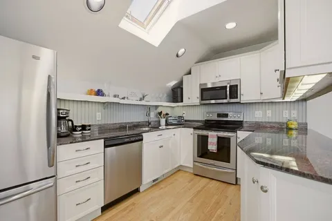 $985,000 | 35 Wild Cherry Drive, Little Compton, RI 02837