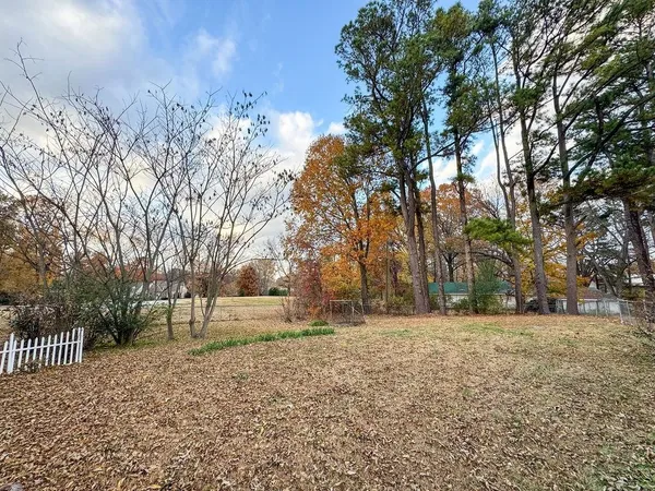 $319,900 | 841 Old Highway 51 South, Brighton, TN 38011