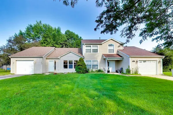 $2,750 | 362 Chaparral Circle, Elgin, IL 60120