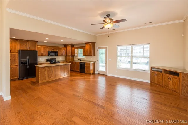 $325,000 | 205 Venus Street, Holts Summit, MO 65043