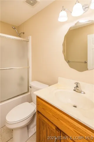 $325,000 | 205 Venus Street, Holts Summit, MO 65043