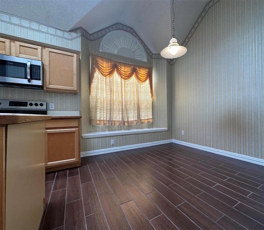 3904 Ridge Gate Drive Plano, TX 75074 - Photo 3 of 8