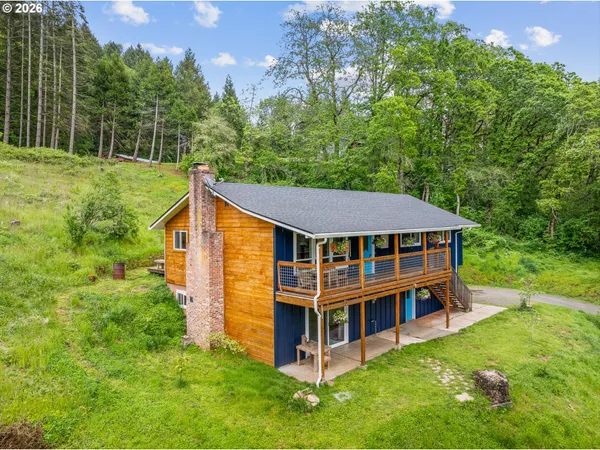 $899,900 | 24215 Northeast Happy Hill Lane, Newberg, OR 97132