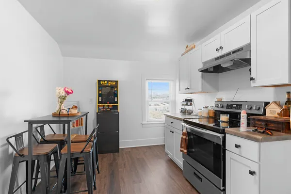 $249,900 | 36 South Clinton Avenue, Clintonville, WI 54929