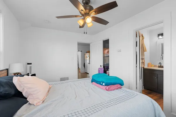 $249,900 | 36 South Clinton Avenue, Clintonville, WI 54929