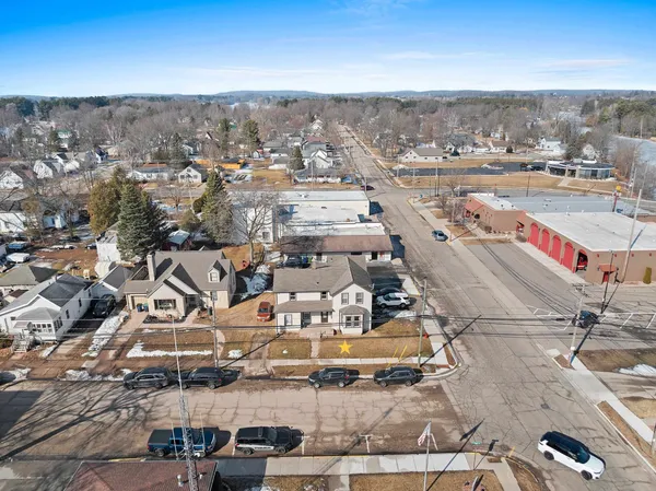 $249,900 | 36 South Clinton Avenue, Clintonville, WI 54929