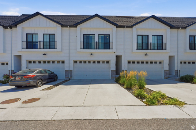 57 McCall Ln. Farmington, UT 84025 - Photo 2 of 36 Modern townhome exterior