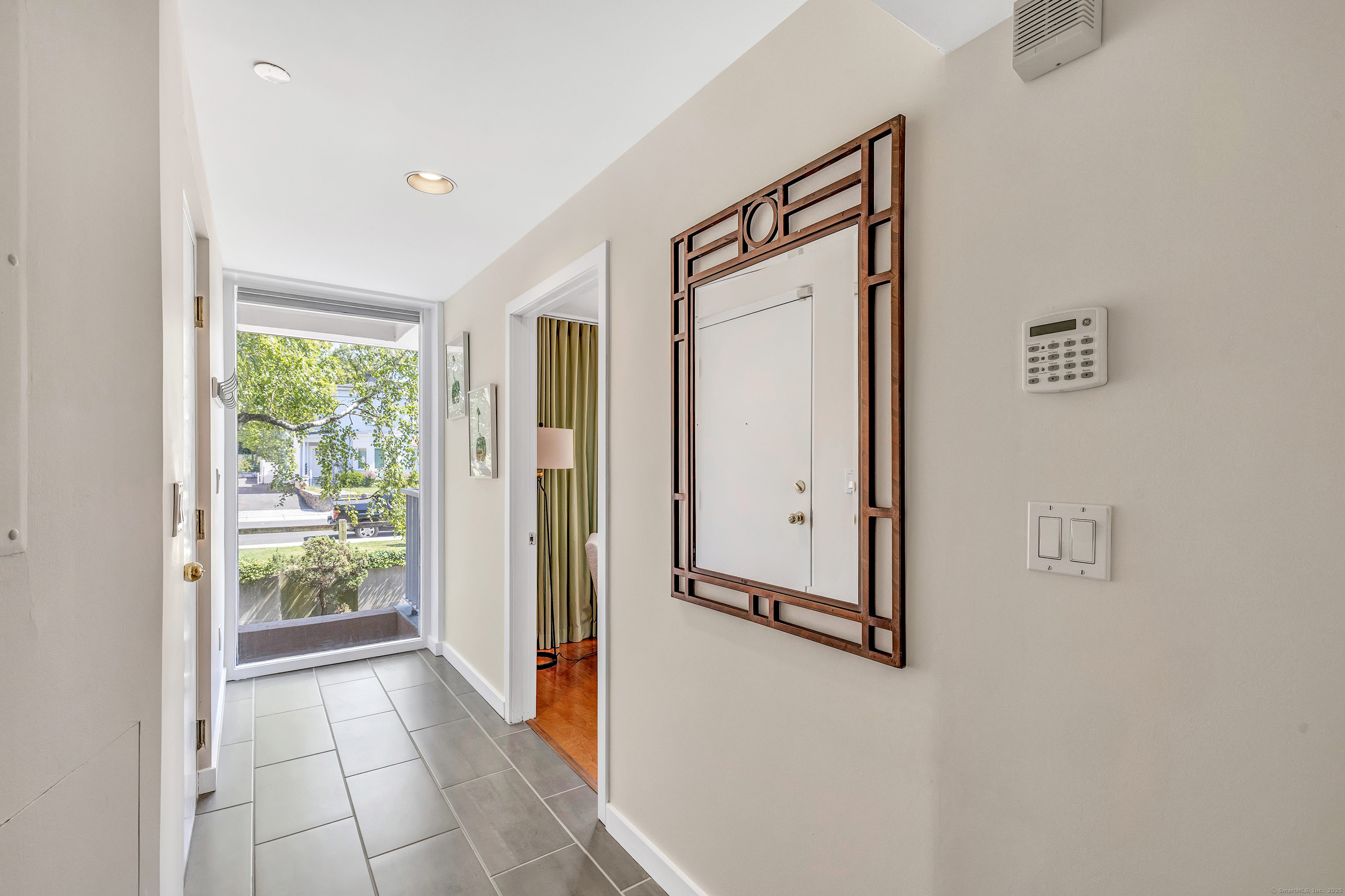 26 Cove Avenue, Unit 2D Norwalk, CT 06855 - Photo 23 of 33