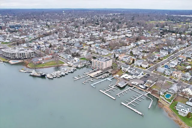 $799,000 | 26 Cove Avenue, Unit 2D, Norwalk, CT 06855