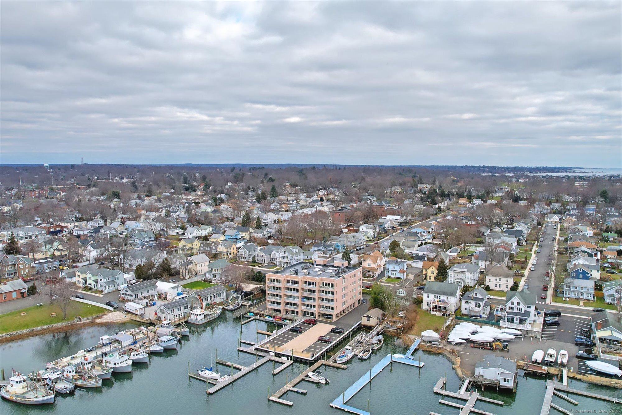 26 Cove Avenue, Unit 2D Norwalk, CT 06855 - Photo 30 of 33