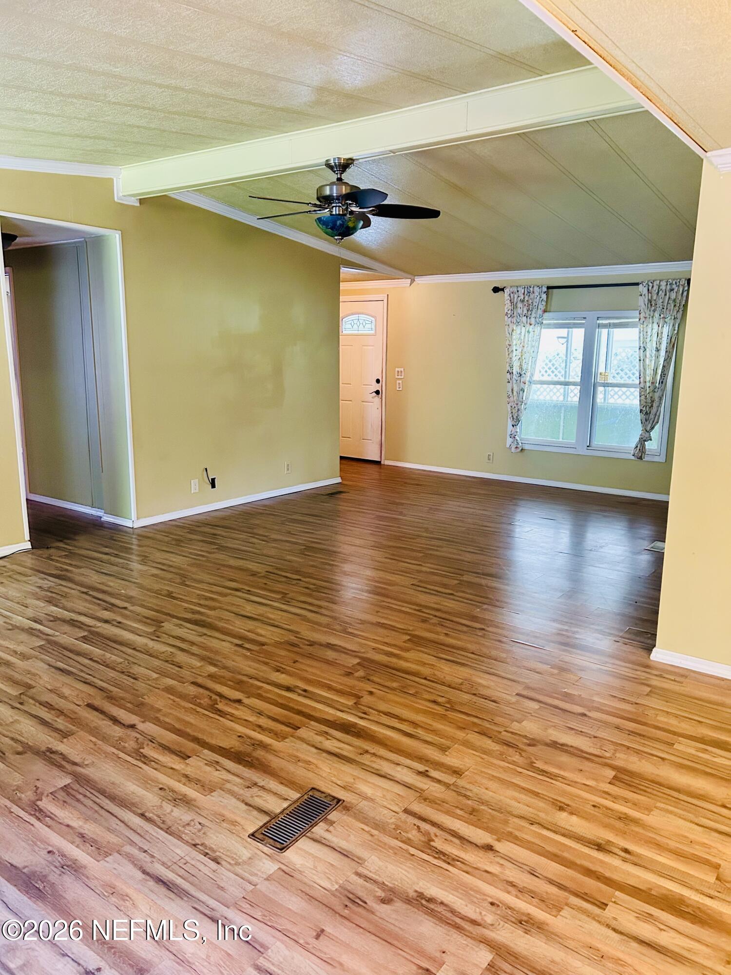 4700 Berry Court Keystone Heights, FL 32656 - Photo 5 of 66 Living Room