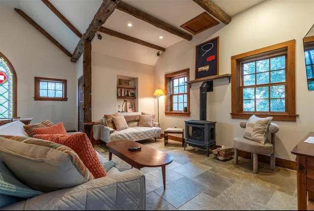 $485,000 | 2418 Highway 11, Londonderry, VT 05148