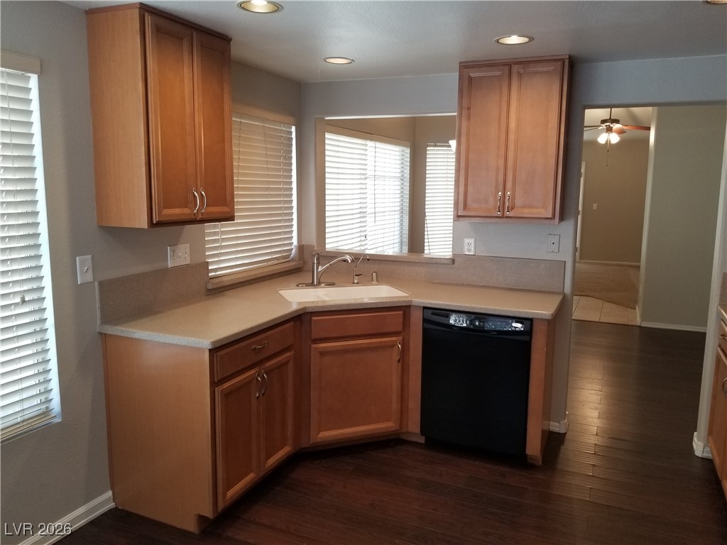 305 Windmere Street Henderson, NV 89074 - Photo 12 of 34