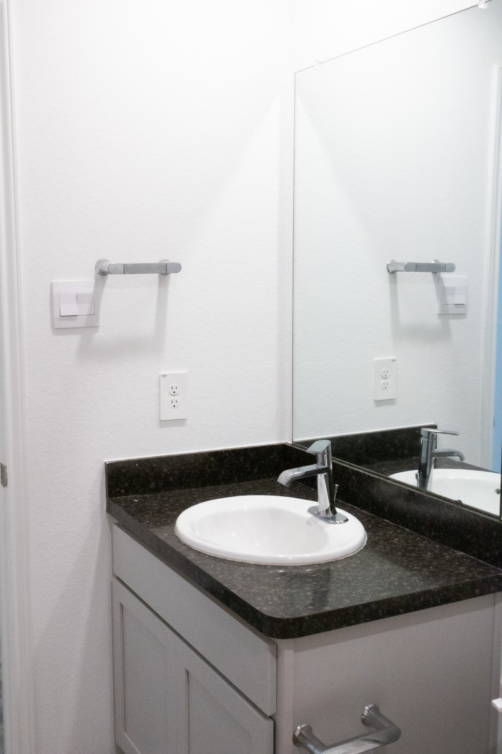 5342 Pinecliff Grove Court Spring, TX 77373 - Photo 15 of 27 a sink and a mirror