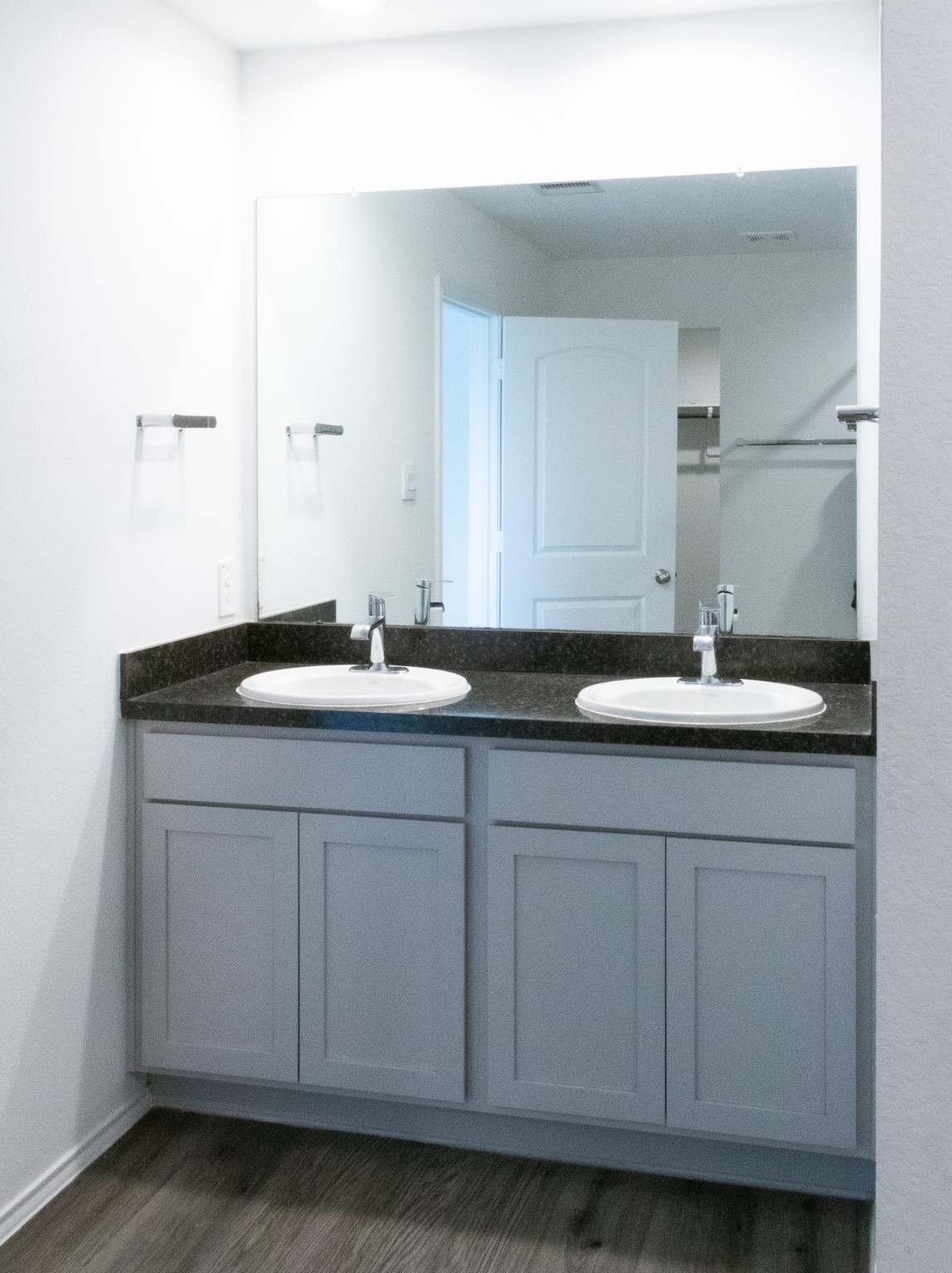 5342 Pinecliff Grove Court Spring, TX 77373 - Photo 17 of 27 a bathroom with a sink and a mirror