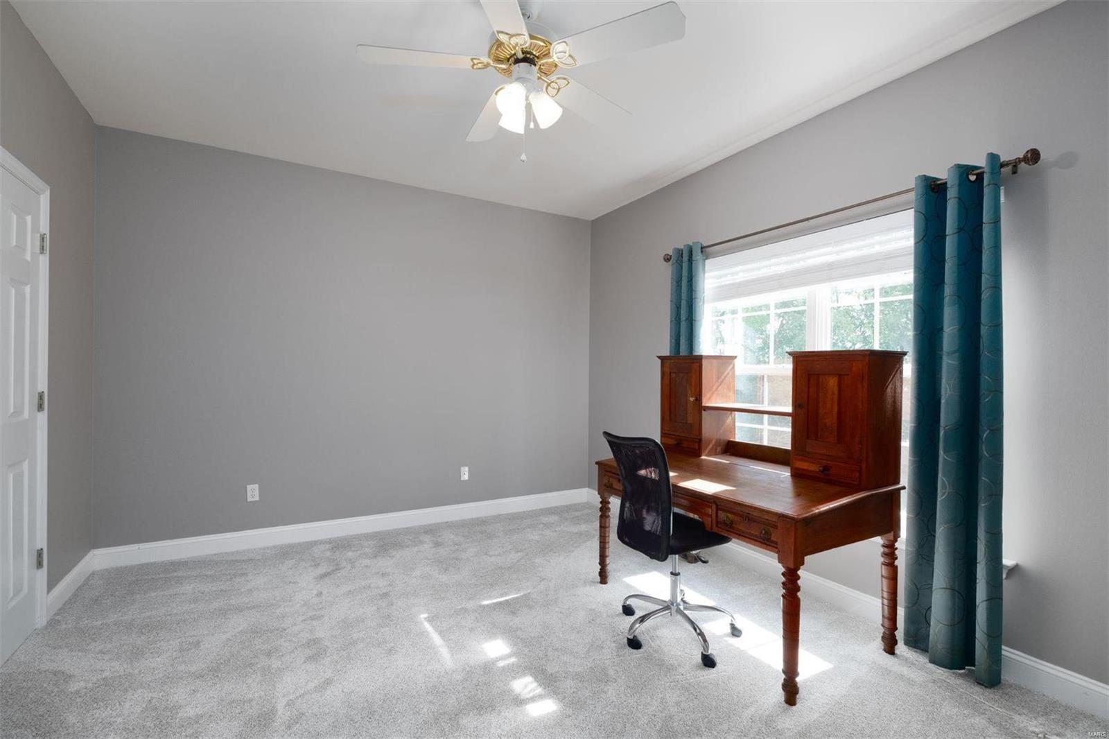 978 Stone Spring Drive Eureka, MO 63025 - Photo 15 of 36