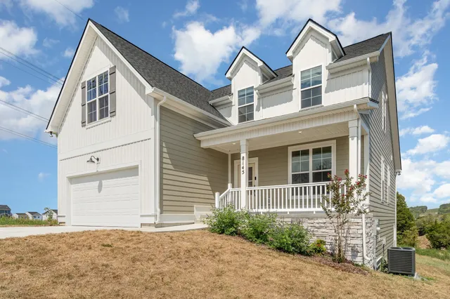 view of a back yard of the house