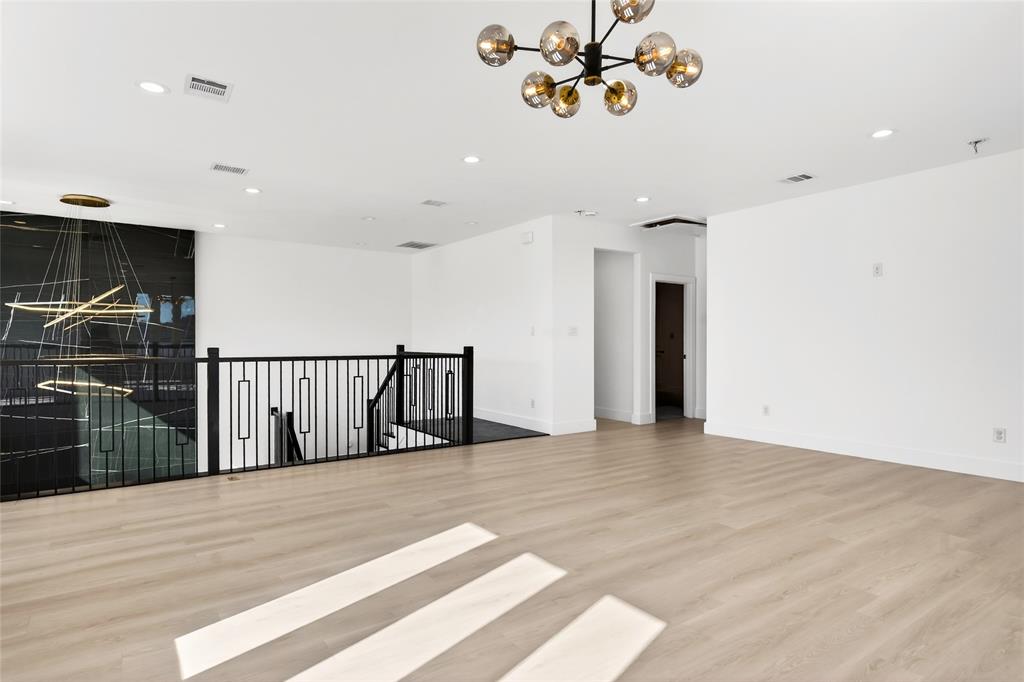 531 West Laureland Road Dallas, TX 75232 - Photo 22 of 38