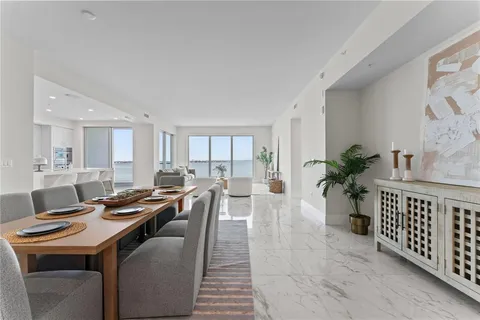 $1,999,999 | 2910 West Barcelona Street, Unit 903, Tampa, FL 33629