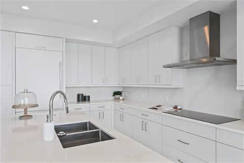 $1,999,999 | 2910 West Barcelona Street, Unit 903, Tampa, FL 33629