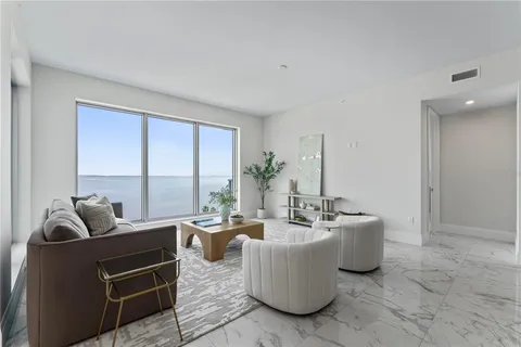 $1,999,999 | 2910 West Barcelona Street, Unit 903, Tampa, FL 33629