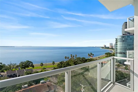 $1,999,999 | 2910 West Barcelona Street, Unit 903, Tampa, FL 33629