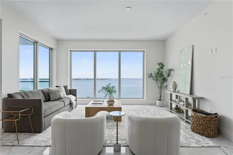 $1,999,999 | 2910 West Barcelona Street, Unit 903, Tampa, FL 33629