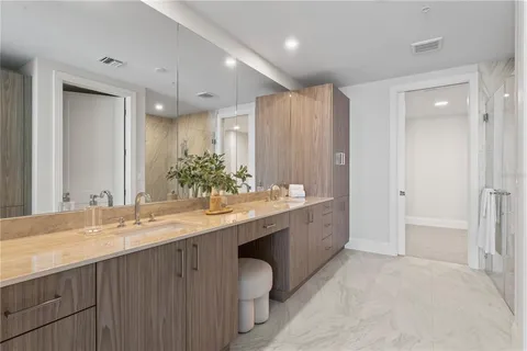 $1,999,999 | 2910 West Barcelona Street, Unit 903, Tampa, FL 33629