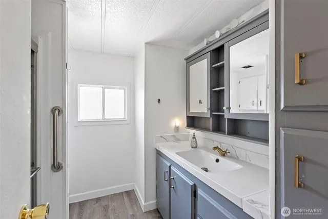 a view of empty room with windows