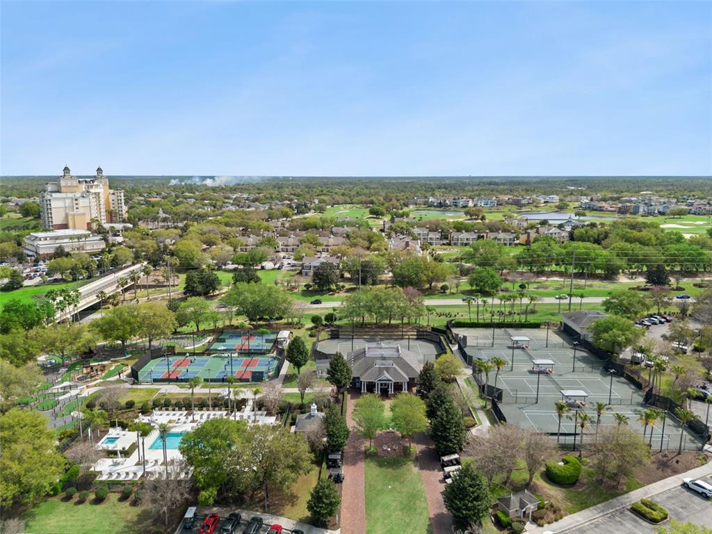 1352 Centre Ct Ridge Drive, Unit 302 Reunion, FL 34747 - Photo 42 of 42 an aerial view of multiple house