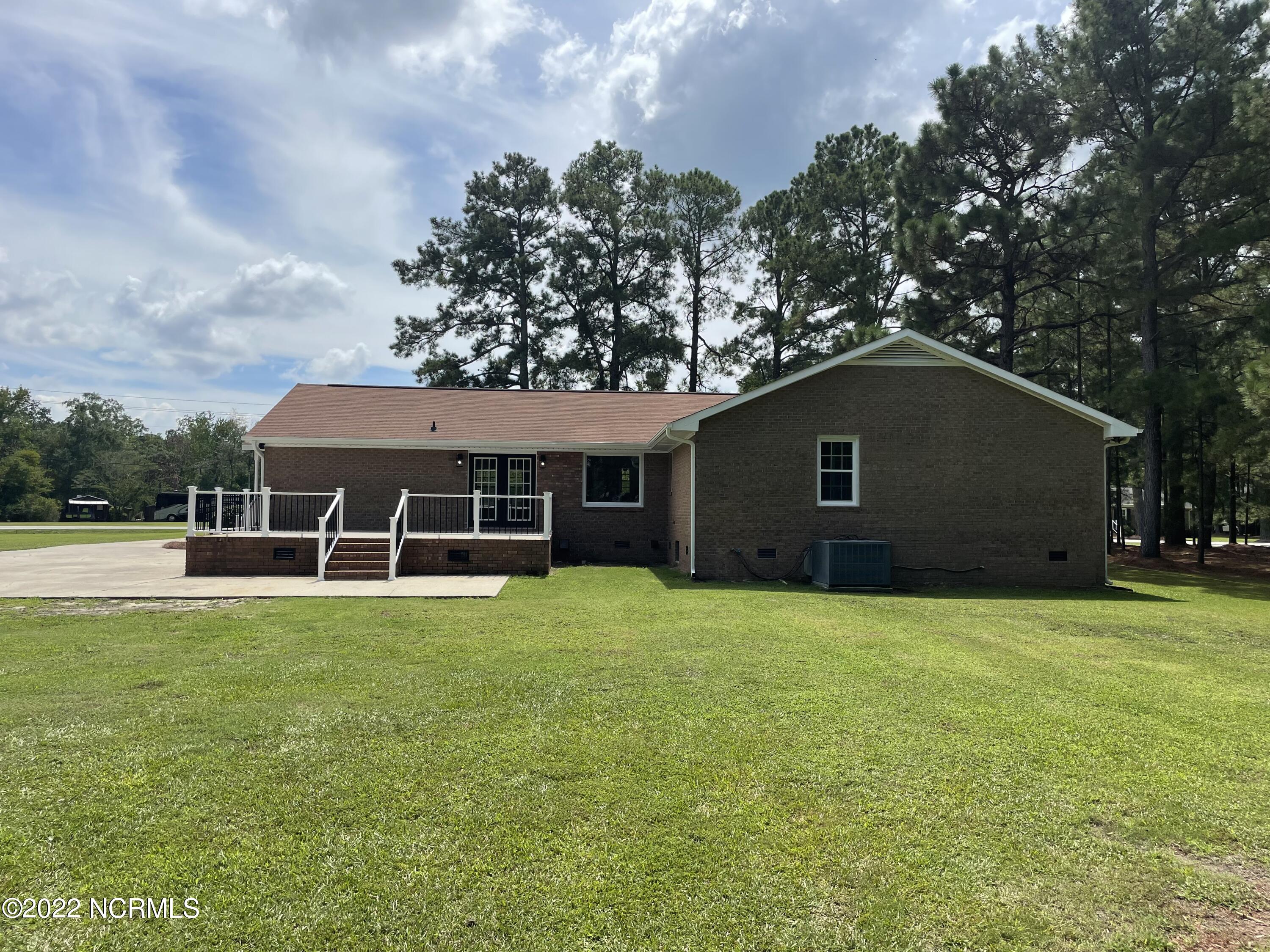 2384 Pauls Path Road Kinston, NC 28504 - Photo 18 of 82 j19