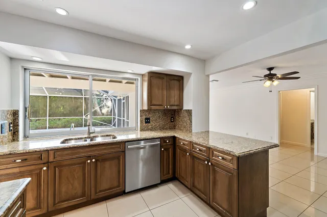 $7,800 | 18799 Rio Vista Drive, Jupiter, FL 33469