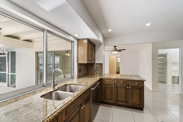 $7,800 | 18799 Rio Vista Drive, Jupiter, FL 33469