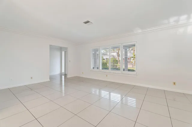 $7,800 | 18799 Rio Vista Drive, Jupiter, FL 33469