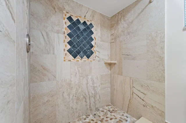 $7,800 | 18799 Rio Vista Drive, Jupiter, FL 33469