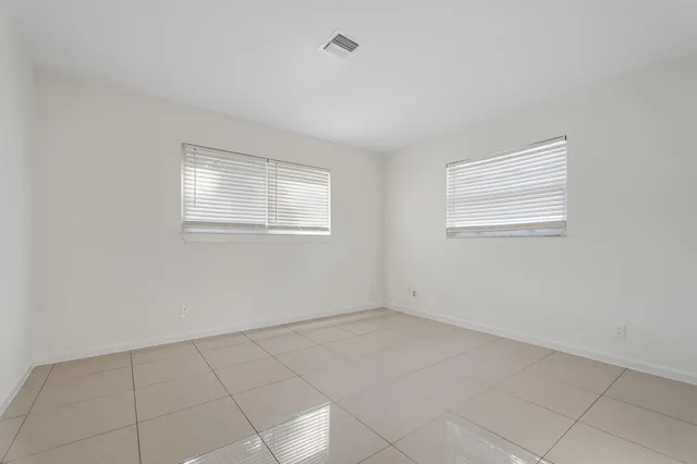 $7,800 | 18799 Rio Vista Drive, Jupiter, FL 33469