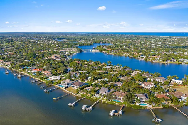 $7,800 | 18799 Rio Vista Drive, Jupiter, FL 33469