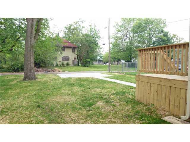 3044 Ruckle Street Indianapolis, IN 46205 - Photo 4 of 24 Gallery Image 4