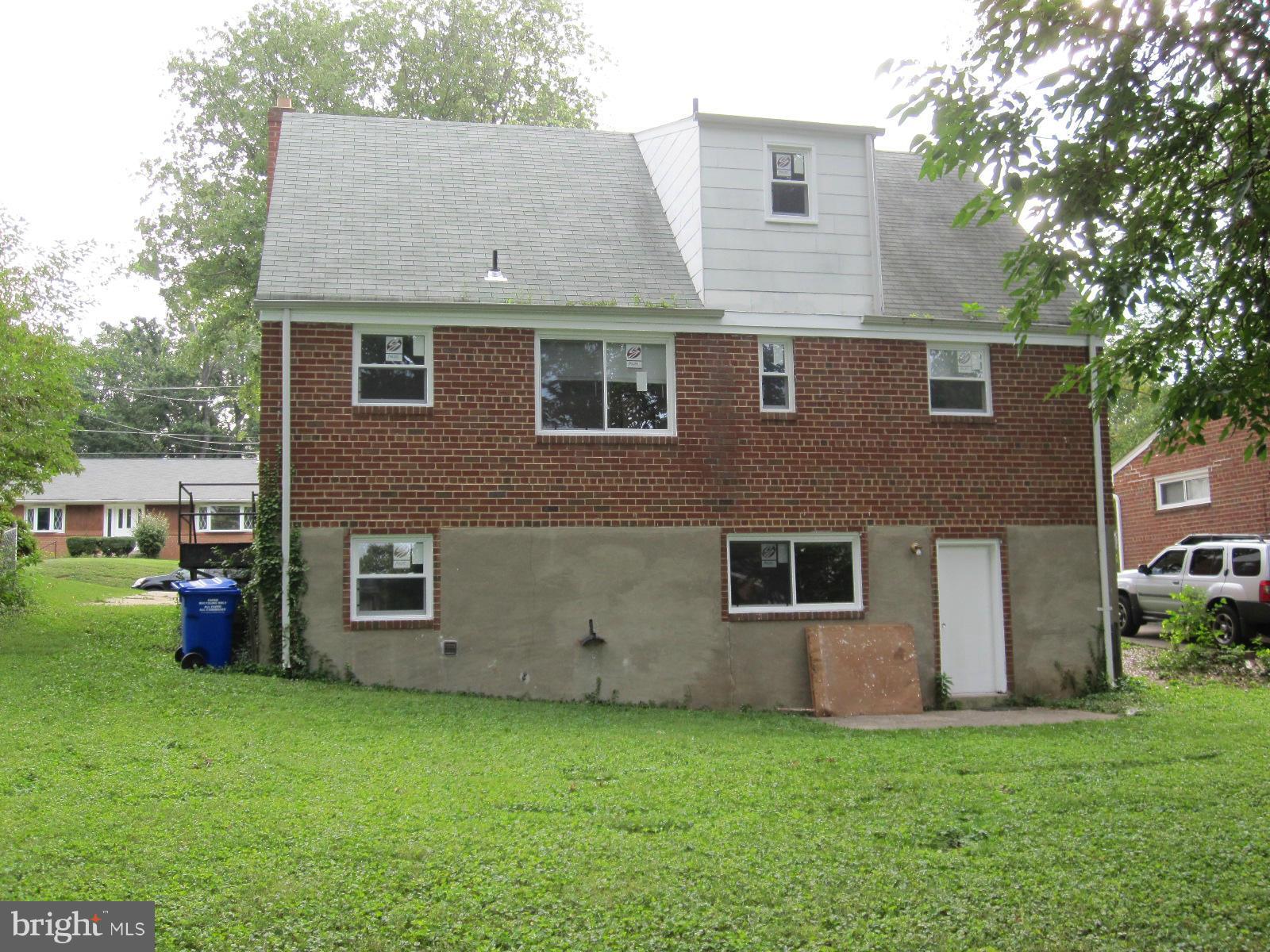 12802 Crisfield Road Silver Spring, MD 20906 - Photo 2 of 16 Exterior (Rear)