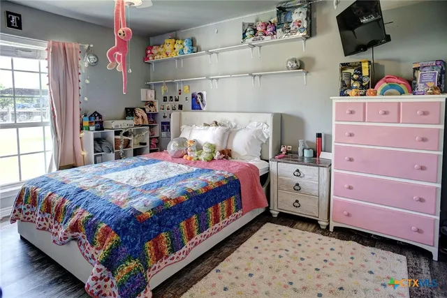 $990,000 | 1940 County Road 335, Shiner, TX 77984