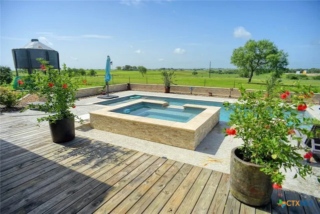 $990,000 | 1940 County Road 335, Shiner, TX 77984