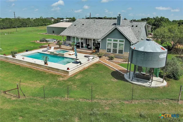 $990,000 | 1940 County Road 335, Shiner, TX 77984