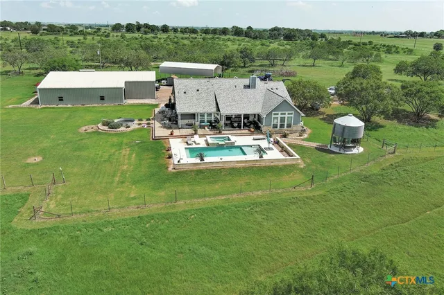 $990,000 | 1940 County Road 335, Shiner, TX 77984
