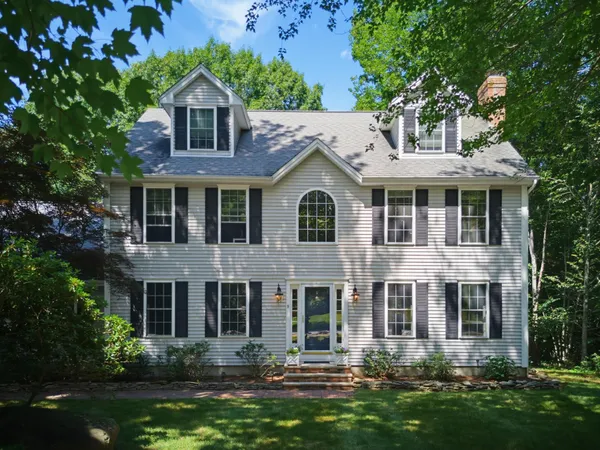 $799,000 | 9 Champernowne, Madbury, NH 03823