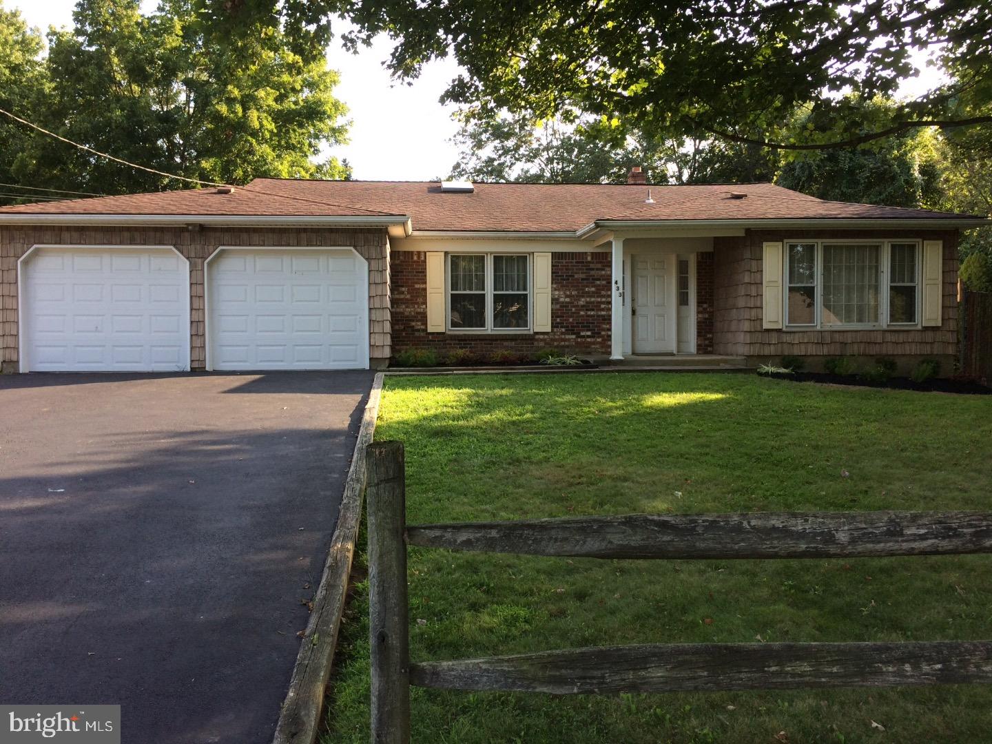 433 Ewingville Road Ewing, NJ 08638 - Photo 1 of 19 Front Yard