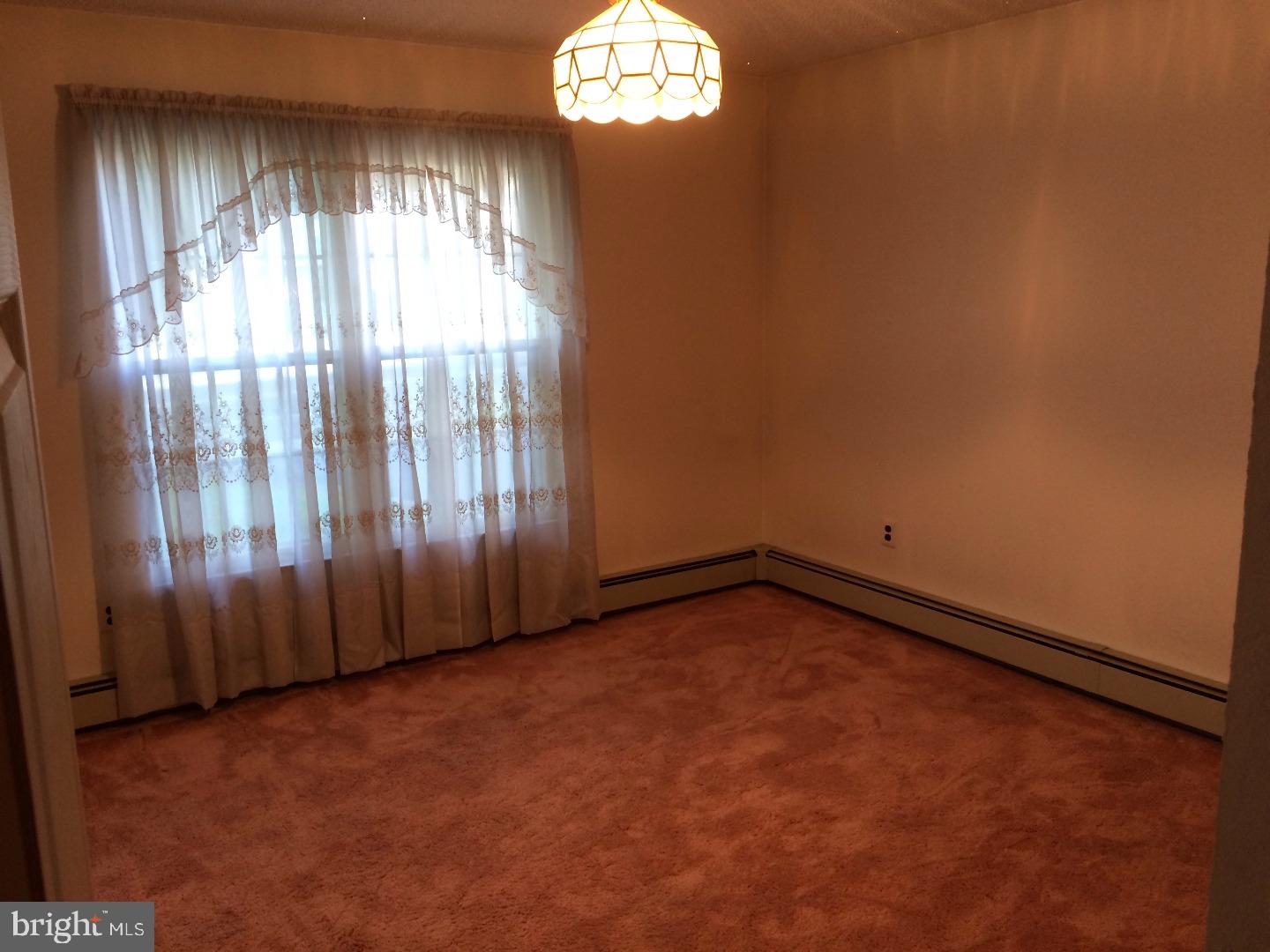433 Ewingville Road Ewing, NJ 08638 - Photo 11 of 19 Dining Room