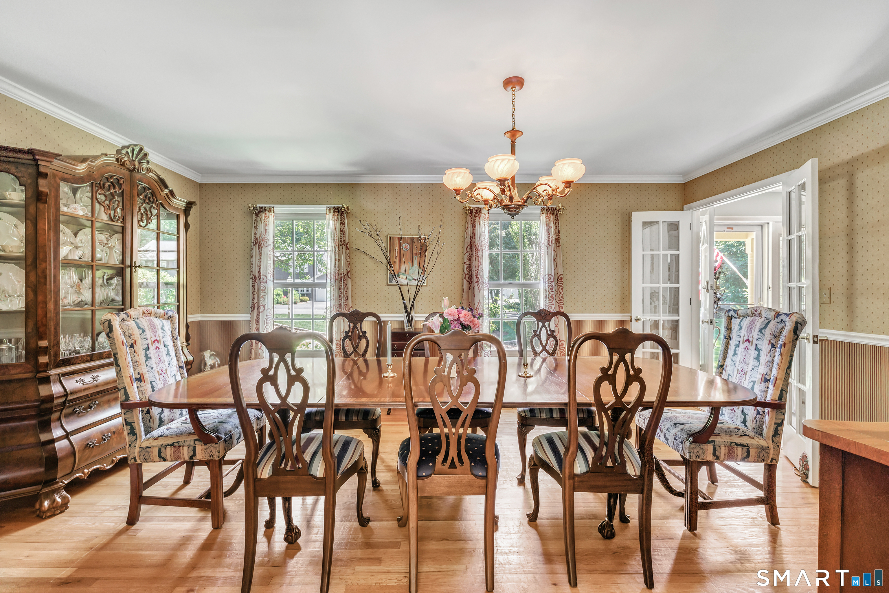 995 Beaver Dam Road Stratford, CT 06614 - Photo 11 of 40